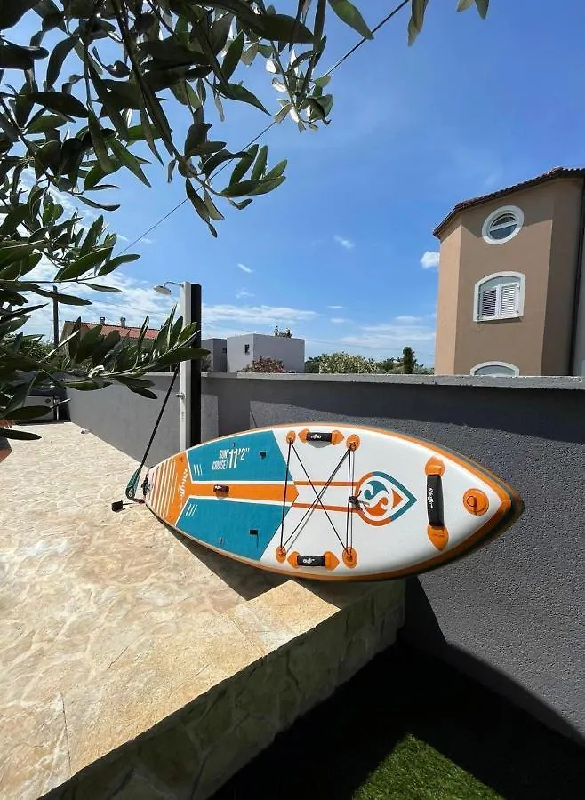 Blue Sunrise Apartment Vrsi 0*,  Croatia